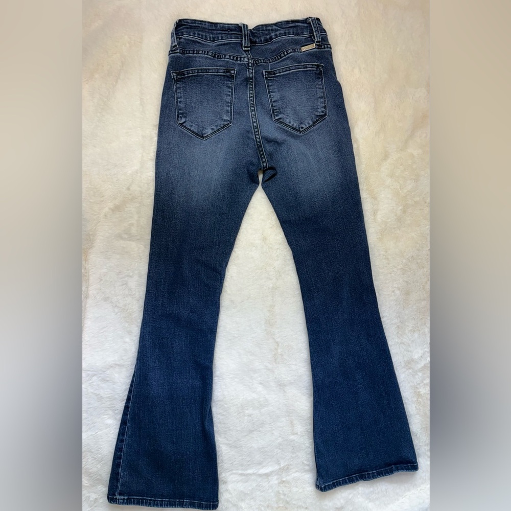 Kancan Petite flare leg jeans